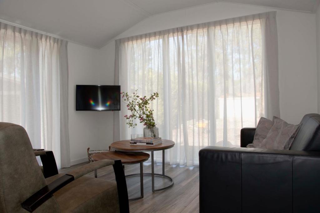Huisjes Putten Reewold Chalet In Rustige En Mooie Omgeving Luaran gambar